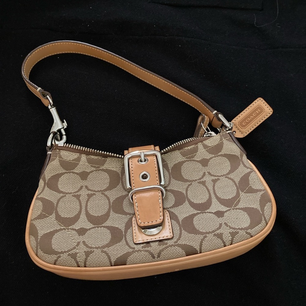 Classic Coach mini bag